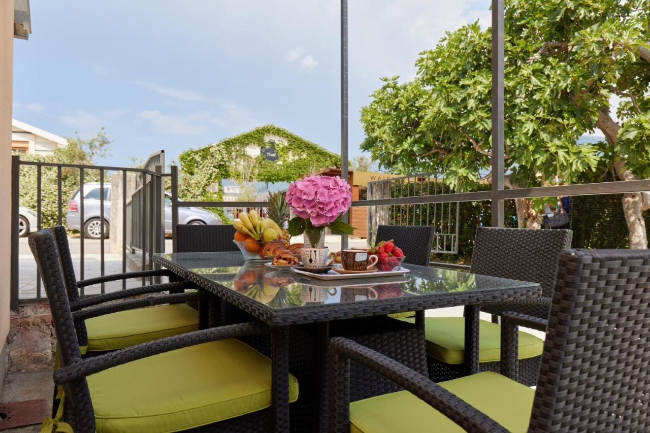 הוילה טיווט Waikiki Beach House מראה חיצוני תמונה