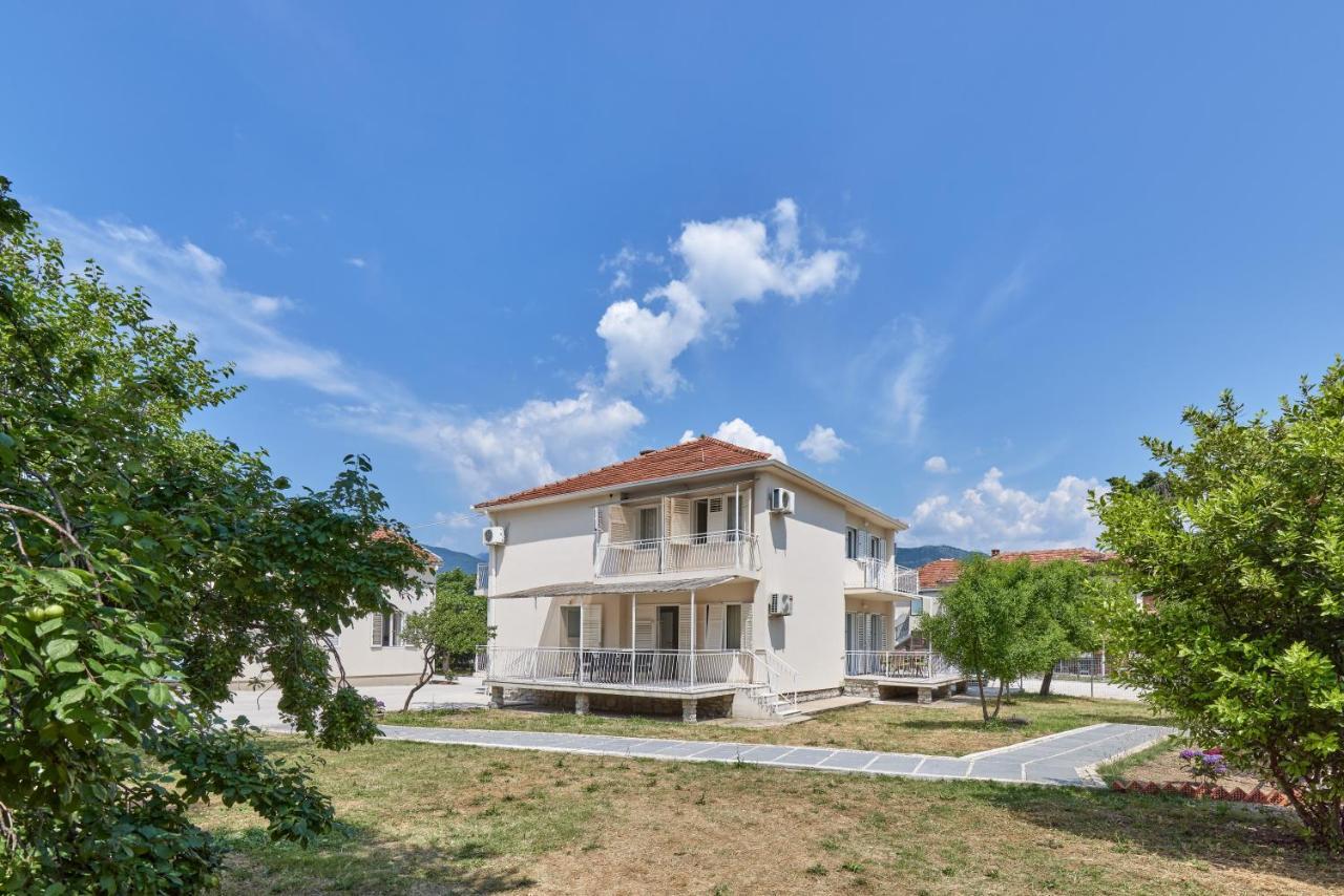 הוילה טיווט Waikiki Beach House מראה חיצוני תמונה